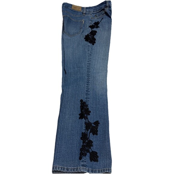 Coldwater Creek Denim - Coldwater Creek Straight  Black Embellishment Floral Denim Jeans Size 8